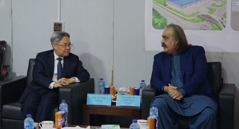 وزیر اعلیٰ خیبر پختونخوا علی امین خان گنڈاپور کا رشکئی اسپیشل اکنامک زون کا دورہ