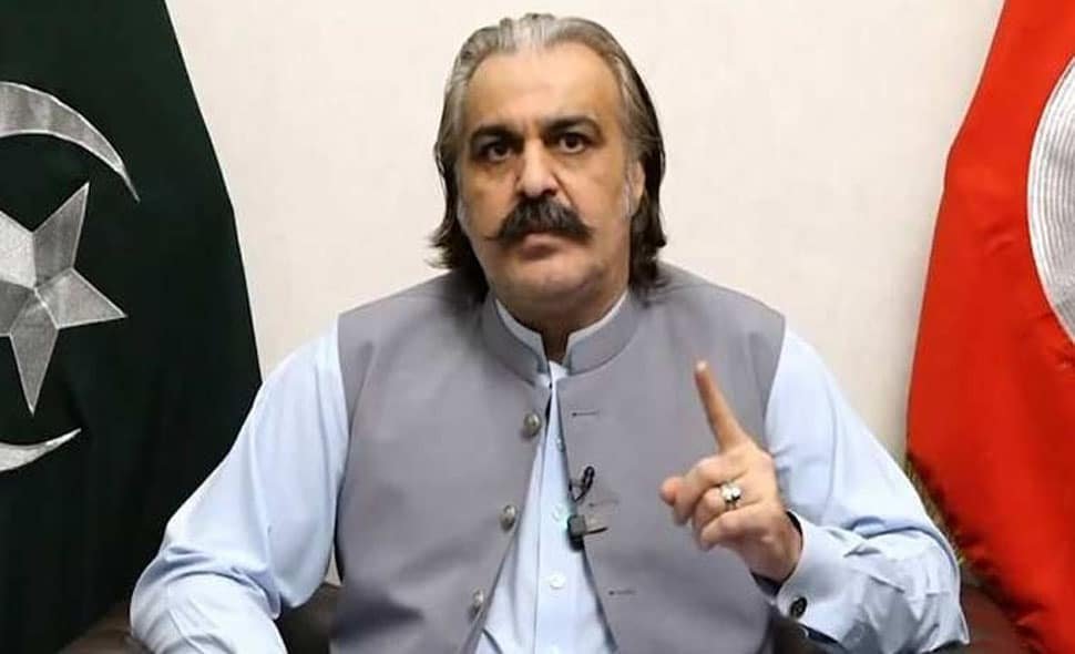 وفاق اپریل تک نیا این ایف سی ایوارڈ دے ورنہ مئی میں سرپرائز دینگے: علی امین گنڈا پور کی دھمکی