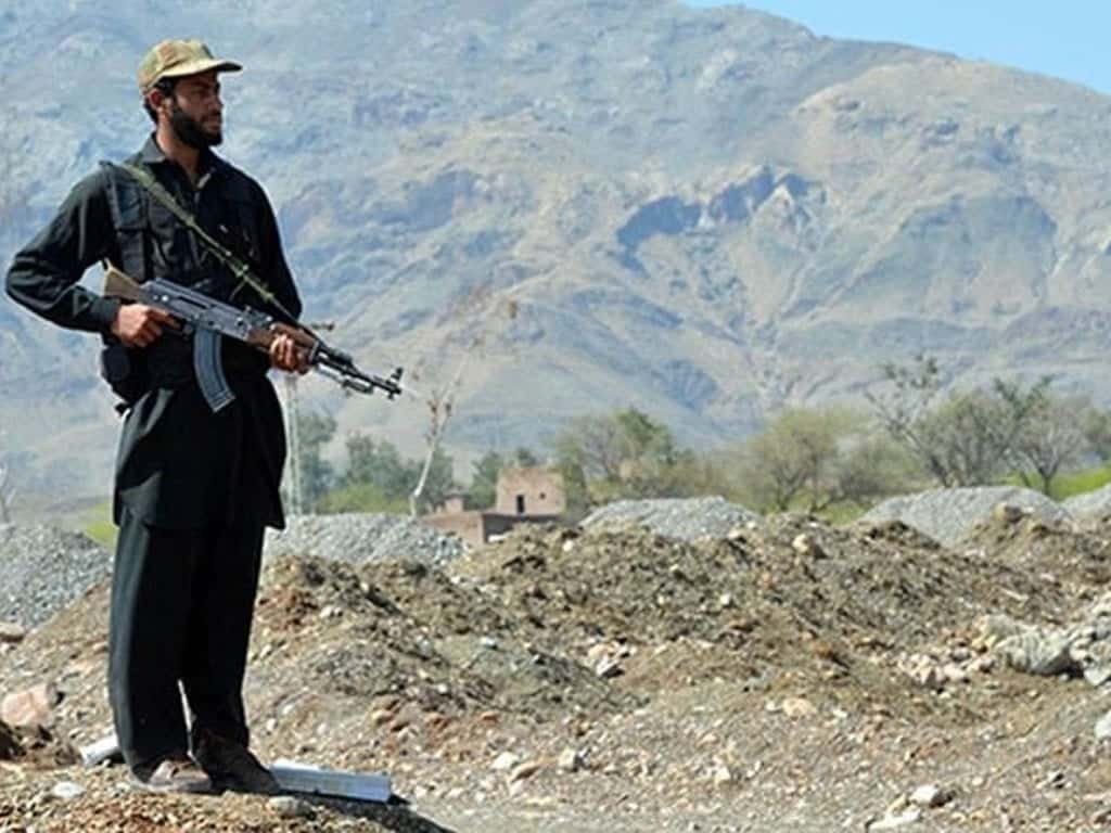 لوئر کرم میں فائرنگ سے 5 اہلکار شہید ، 15زخمی ، حالات پھر کشیدہ