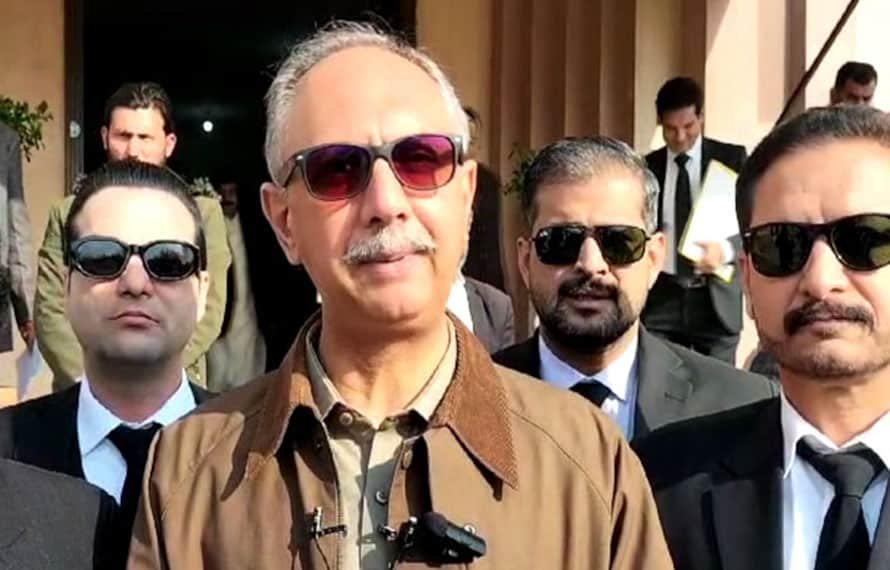 عمران خان واحد سابق وزیراعظم ہیں جن کا جیل ٹرائل ہو رہا ہے، عمر ایوب