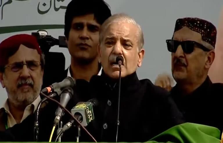 وزیراعظم کا راجن پور میں یونیورسٹی، ڈی خان میں کینسر ہسپتال کے قیام کا اعلان