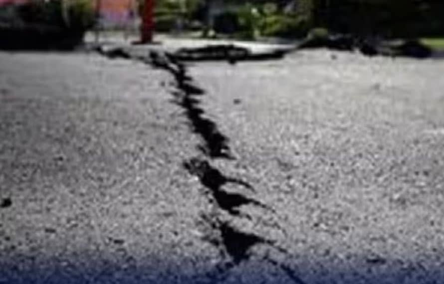 افغانستان میں زلزلے کے مسلسل دو جھٹکے، لوگوں میں خوف و ہراس