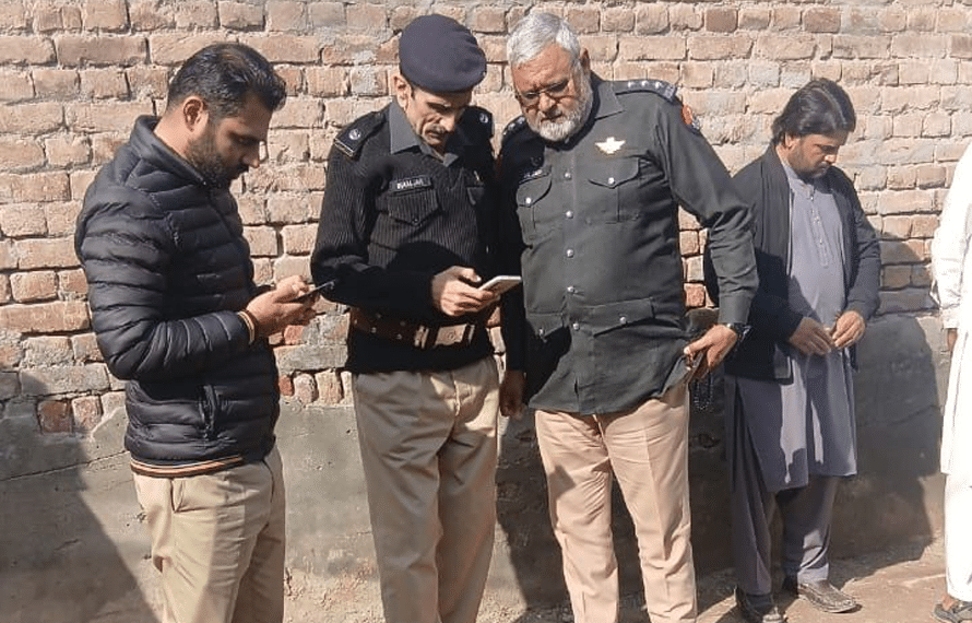 پشاورمیں میں پولیس اہلکارسمیت 2 افراد کو قتل کردیاگیا