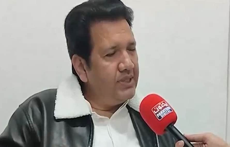 پی ٹی آئی حکومت غیر سنجیدہ ،پرویز خٹک کو عہدہ دینا وزیراعظم کا اختیار ہے ،اپوزیشن لیڈر