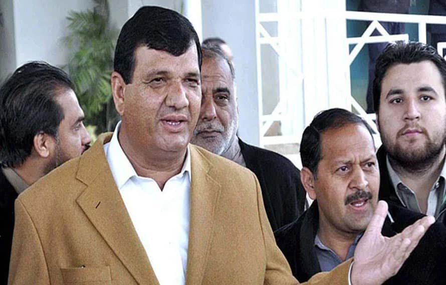کافی عرصے سے مولانا حامد الحق کو تھریٹس تھے ، وفاقی وزیر امیر مقام