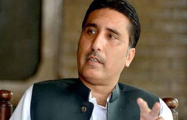 خیبرپختونخوا میں کٹھ پتلی حکومت برسرِ اقتدار ہے جس کا مقصد کرپشن اور ذاتی مفادات کا تحفظ ہے، ارباب خضر حیات