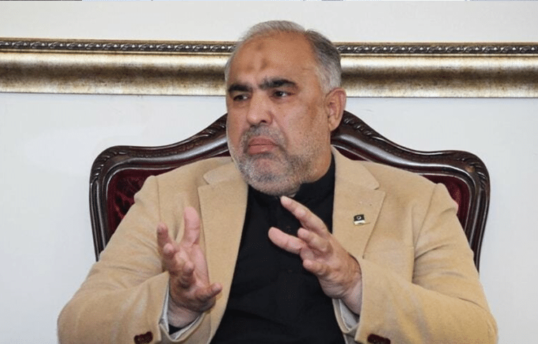 اسد قیصر نے اڈیالہ جیل کے باہر دھرنا دینے کی تردید کردی