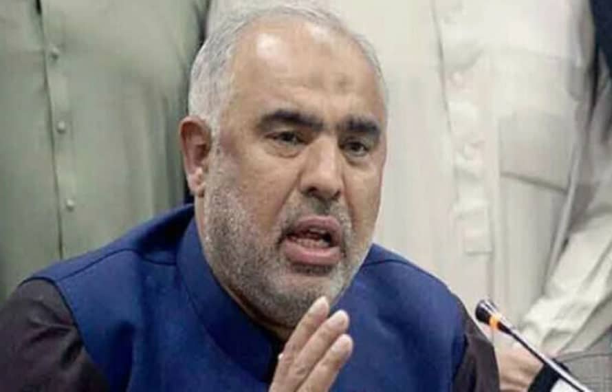 اسد قیصر نے بلوچستان سانحے پر وزیراعظم سے استعفیٰ دینے کا مطالبہ کردیا