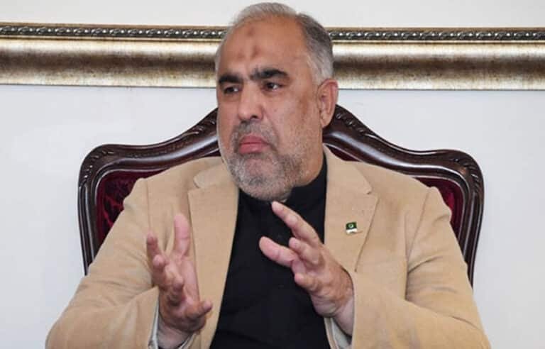 سنگجانی جلسہ اور توڑ پھوڑ کے مقدمات میں اسد قیصر کی عبوری ضمانت میں توسیع