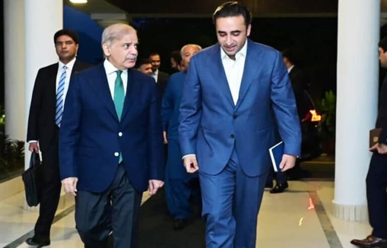 وزیراعظم شہباز شریف اور بلاول بھٹو کی آج ملاقات طے ، سیاسی صورتحال پر تبادلہ خیال کیاجائیگا