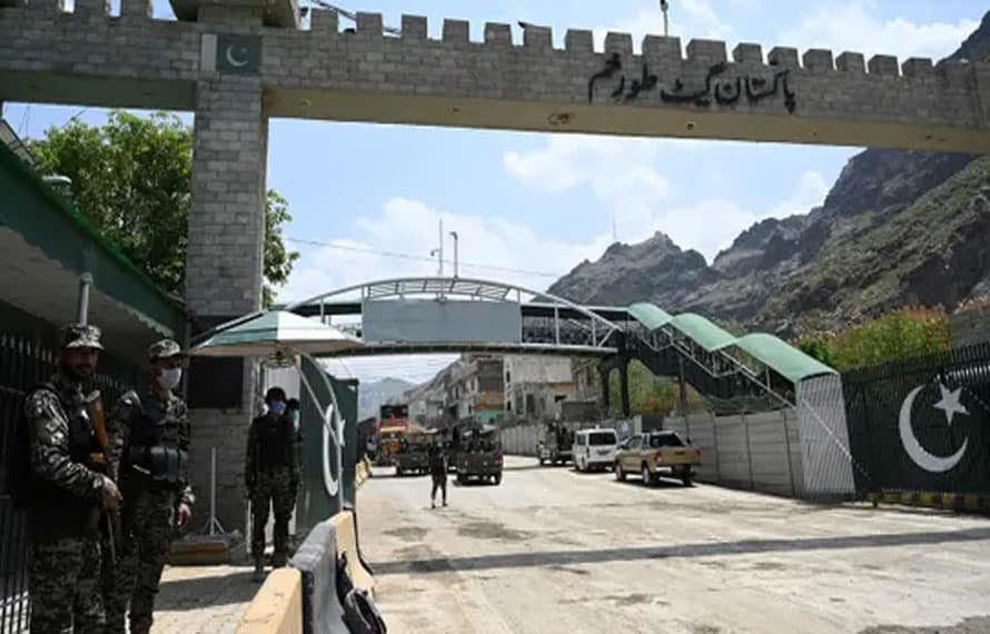 تیسرے روز بھی پاک افغان طورخم بارڈر پر حالات کشیدہ