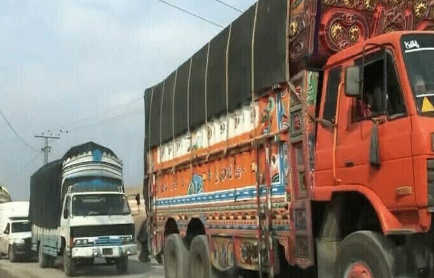 400گاڑیوں پرمشتمل امدادی اشیاکاقافلہ پاراچنار پہنچ گیا