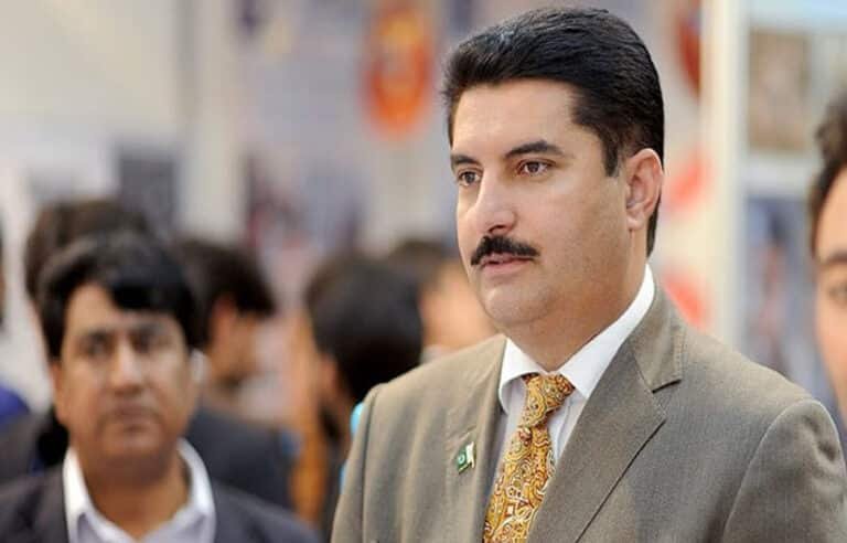 گورنر خیبر پختونخوا کا پاکستان میں تعینات مسلم ممالک کے سفراء کے اعزاز میں افطار ڈنر