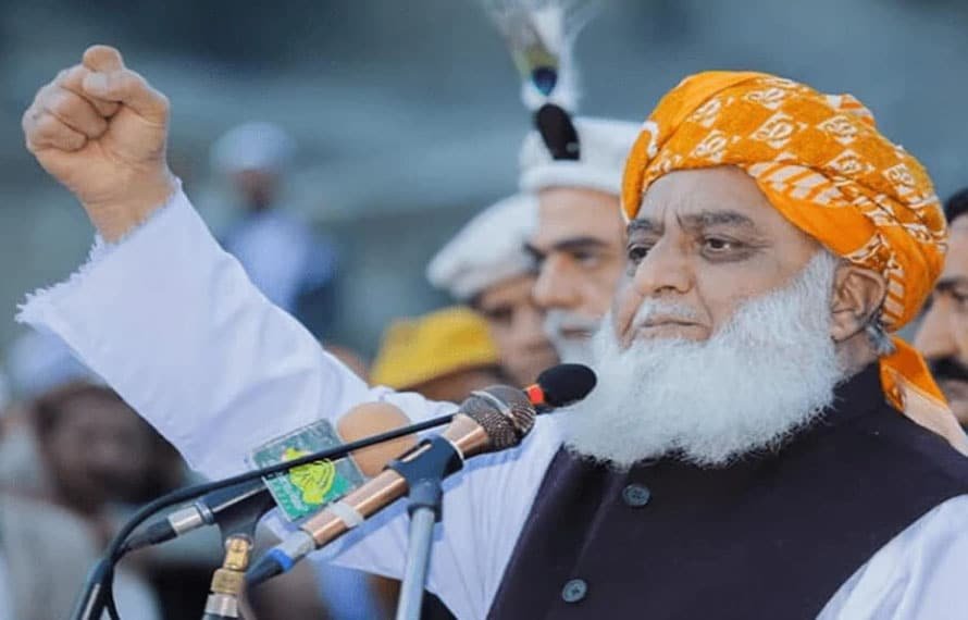 حکومت مخالف تحریک چلانے کیلئے مجلس عمومی کا اجلاس طلب کرلیا ، مولانا فضل الرحمان