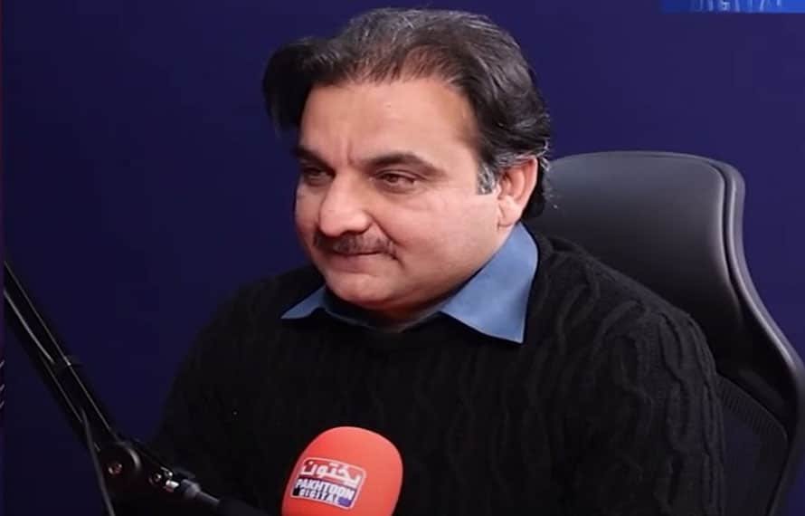 شیخ وقاص خود مفرور ،پرویز خٹک کا کابینہ میں شمولیت ،اثرات بعد میں آئینگے،سینئر صحافی