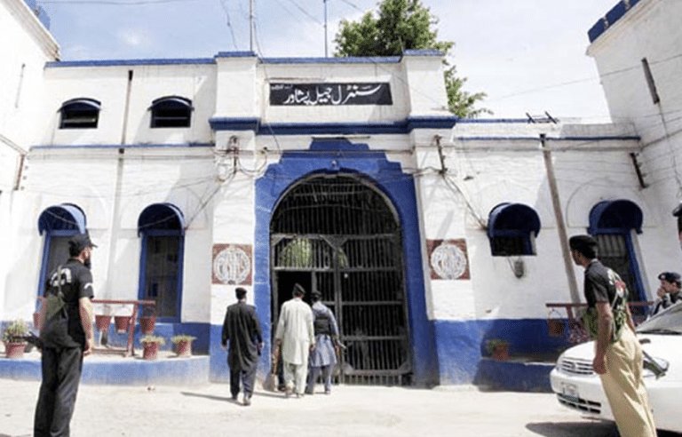 خیبرپختونخوا کی جیلوں میں مختلف نوعیت کے مقدمات میں قید 214 ملزمان رہا