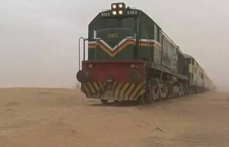 جعفر ایکسپریس حملہ ،بھارتی میڈیا سفید جھوٹ اور بے بنیاد پروپیگنڈا پھیلانے میں مصروف