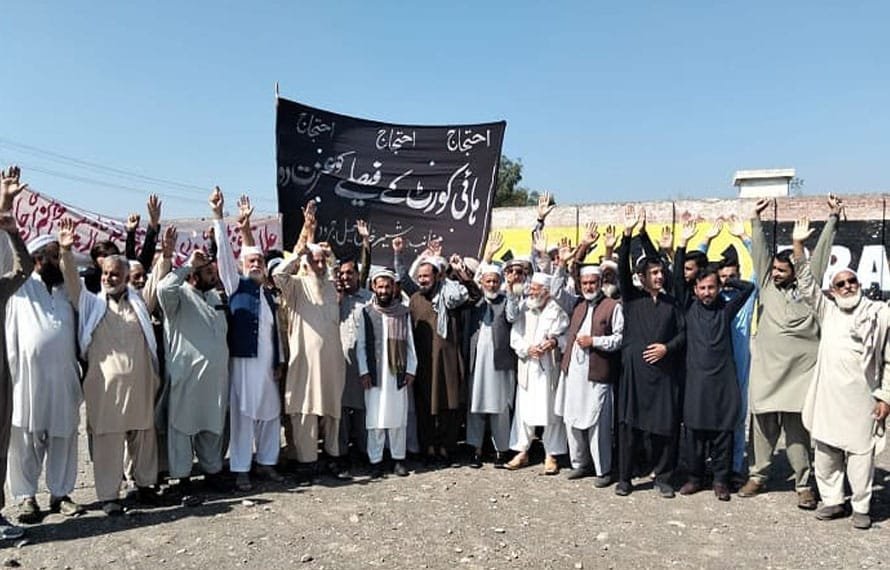 خیبر ، قبیلہ شیرخان خیل کے مظاہرین کا جمرود بائی پاس پر احتجاجی مظاہرہ
