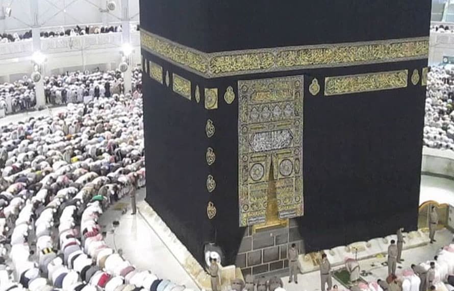 مسجد نبویؐ،مسجد الحرام اور مسجد اقصی میں نماز عید الفطر کے روح پرور اجتماعات