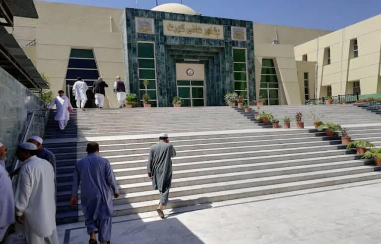 مخصوص نشستوں پر حلف نہ ہونے پر مسلم لیگ (ن) پشاور ہائیکورٹ پہنچ گئی