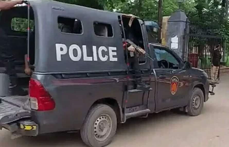 رات گئے نامعلوم مسلح افراد کی پولیس چوکی اور تھانہ جات پر حملے