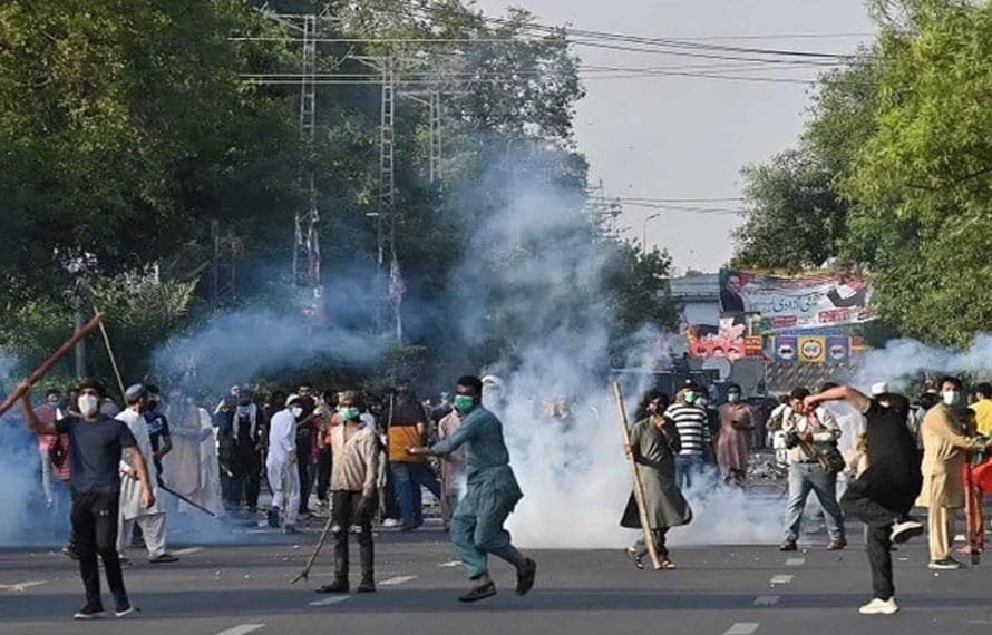 پشاور،9 مئی ریڈیو پاکستان حملہ کیس، عدالت نے رکن اسمبلی سمیت 6 ملزمان کو گرفتار کرکے پیش کرنے کا حکم دیدیا
