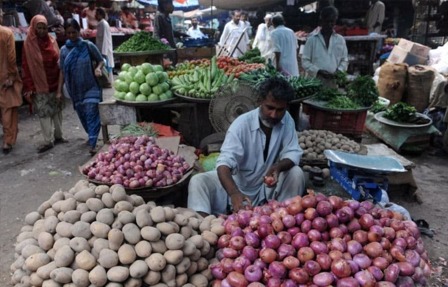 رمضان سستا بازار،انتظامیہ کے دعوے دھرے کے دھرے رہ گئے ،شہریوں کو مشکلات کا سامنا