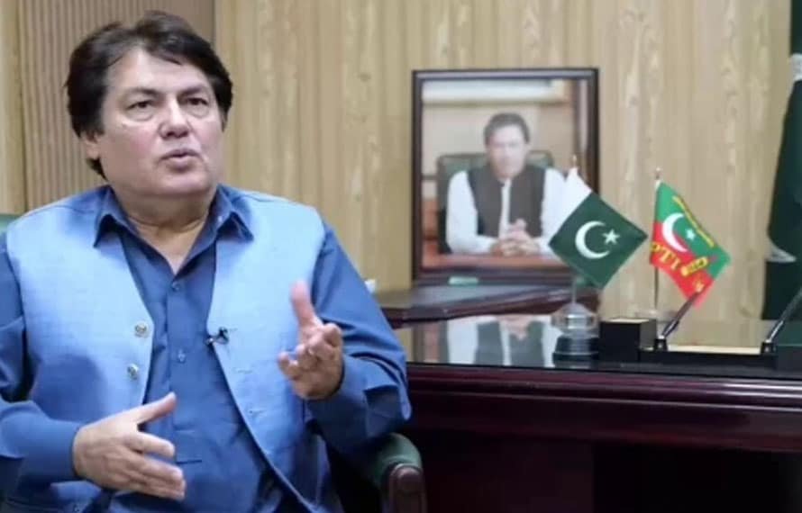 وفاق کو چاہیے کہ خیبر پختونخوا حکومت کو افغانستان سے بات کرنے دے،ہمارے لوگ نشانہ بن رہے ہیں، بیرسٹر سیف