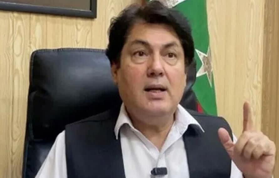بیرسٹر سیف نے نواز شریف کی قومی سلامتی کمیٹی کے اجلاس میں عدم شرکت پر سوالات اٹھا دیے