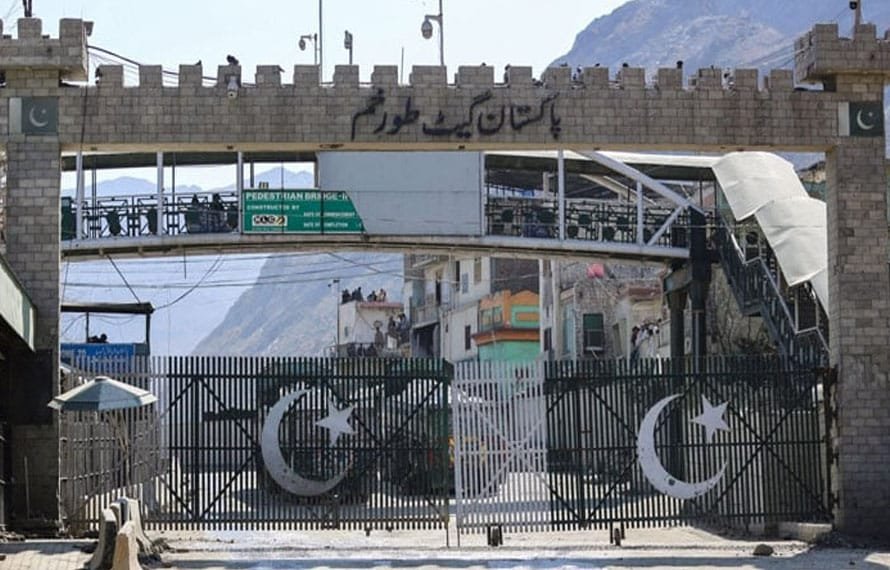 طورخم بارڈر کی بندش ، پاک افغان سالانہ تجارتی حجم میں ایک ارب ڈالر کی کمی