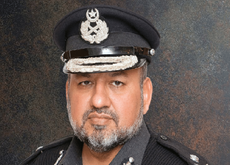 خیبرپختونخوا پولیس کی تنخواہوں میں کمی،آئی جی کا وفاق کوخط، ہارڈ ایریا قرار دینے کا مطالبہ