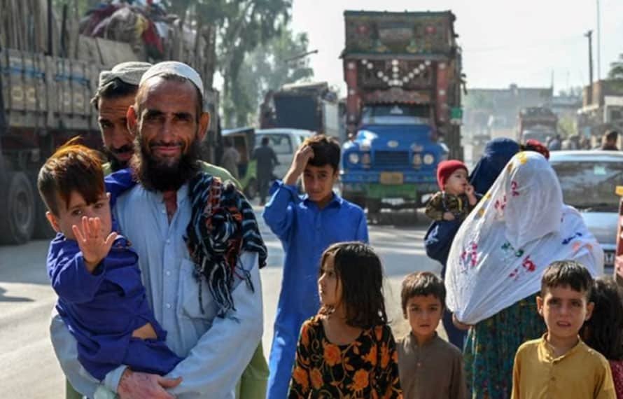 غیر قانونی افغان مہاجرین کی واپسی ،9809افراد ڈی پورٹ