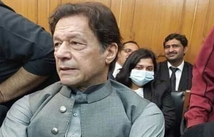 عمران خان سے قانونی ٹیم کی ملاقات طے، وکلاء کی فہرست جیل حکام کو بھجوا دی گئی،نام بارے پتا چل گیا