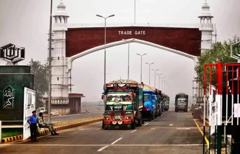 پاکستان کے راستے افغانستان تک تجارت بند، بھارت کو ایک ارب 14 کروڑ ڈالر کا تجارتی نقصان
