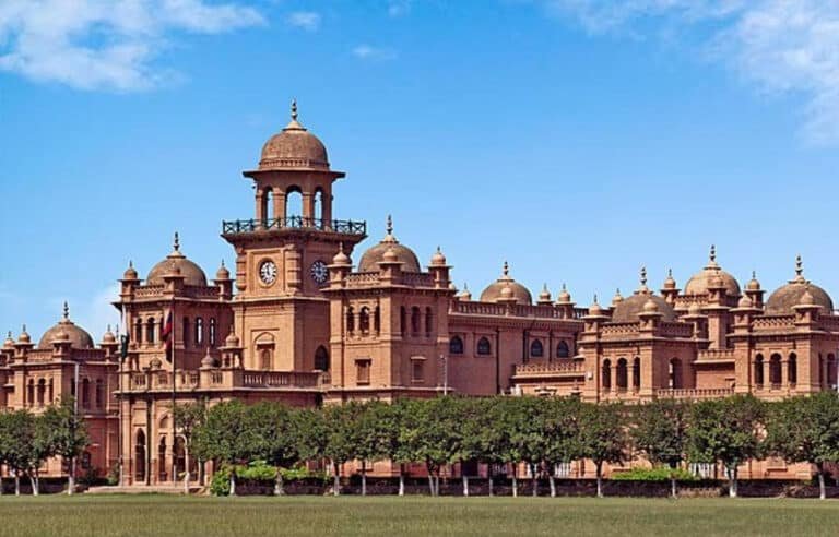 اسلامیہ کالج میں خاتون لیکچرارکے ساتھ پیش آئے واقعے پرانتظامیہ کی بڑی کارروائی
