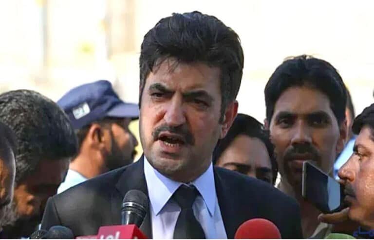شریفوں کےہاتھ بہت لمبے ہیں ،ٹرمپ انتظامیہ سے بانی کی رہائی میں داد رسی کی امید نہیں رکھتا ، شیر افضل مروت