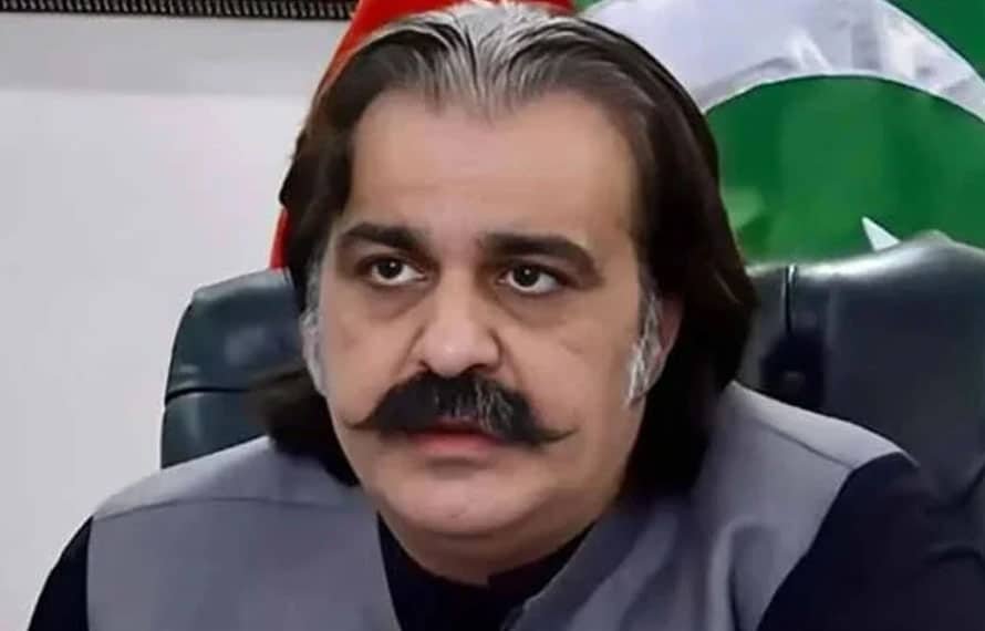 سیاسی فضا میں نرمی!عمران خان ملک کی خاطر ہر فورم پر بات کیلئے تیارہے، علی امین گنڈاپور