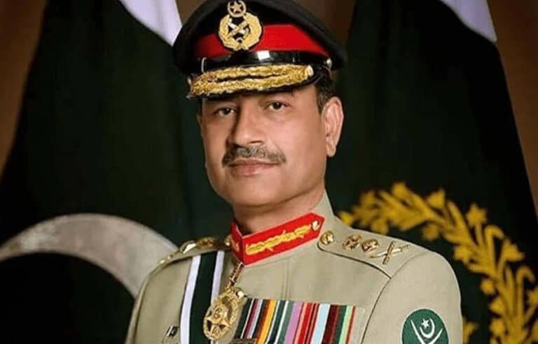 آرمی چیف کا مثالی اقدام! بھارت سے آئے دو بچوں کا علاج اپنے ذمے لے لیا