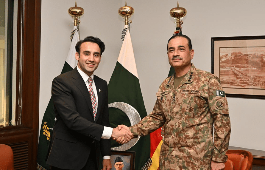 فیلڈ مارشل اور پاکستان کرپٹو کونسل کے سی ای او کی ملاقات، ڈیجیٹل معیشت اور کرپٹو پالیسی پر تبادلہ خیال