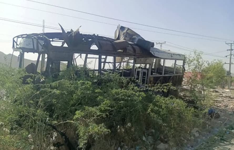 خضدار میں اسکول بس پر حملہ،بھارتی اسپانسرڈ دہشتگردی، 3 بچوں سمیت 5 افراد شہید ،آئی ایس پی آر