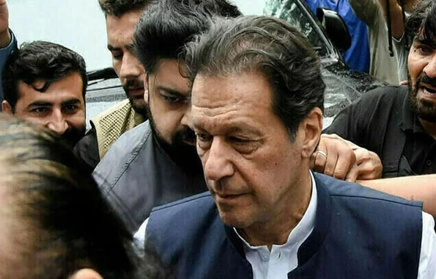 تحقیقات نیا رخ اختیار کر گئیں،پولیس کی عمران خان کا پولی گرافک و فوٹو گرامیٹک ٹیسٹ کرانے کی درخواست