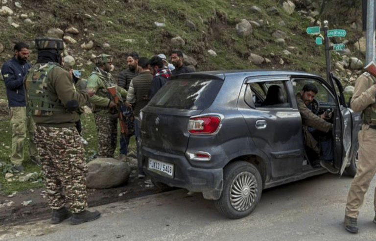 پہلگام واقعے کی آڑ میں بھارتی فورسز کا مقبوضہ کشمیر میں کریک ڈاؤن، متعدد کشمیری گرفتار