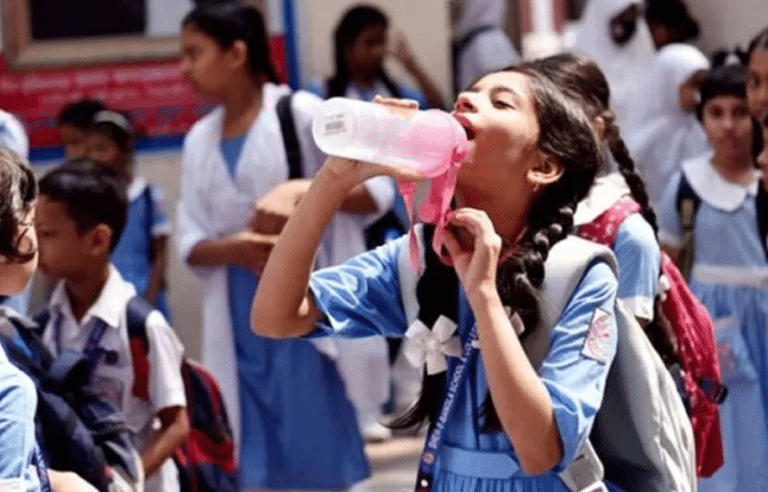 نئے فیصلے کے تحت اب تمام اسکول اور کالجز 22 مئی سے 31 اگست 2026 تک بند رہیں گے۔