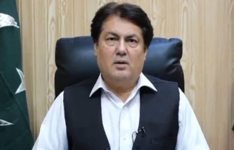 پیپلز پارٹی اور تانگہ پارٹیاں تحریک چلانے سے پہلے عوامی حمایت ثابت کریں، بیرسٹر سیف