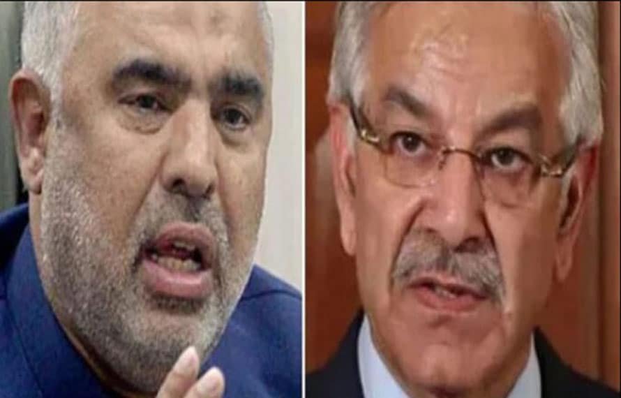 خواجہ آصف کی قسمت میں صرف ڈیسک بجانا لکھا ہے،اسد قیصر کا پارلیمنٹ میں دوٹوک جواب