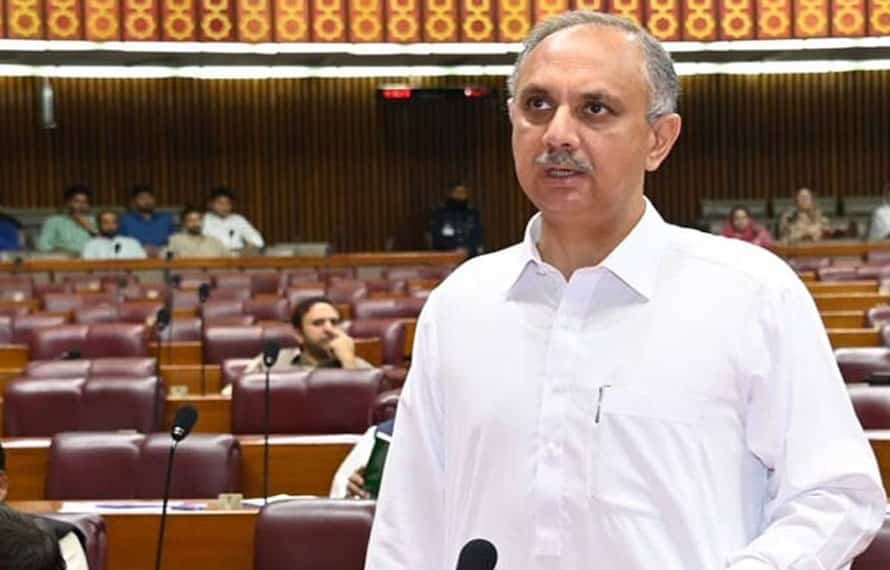 عمر ایوب کا سخت ردعمل، اسپیکر سے نااہلی ریفرنس اور فیصلے کی وضاحت مانگ لی