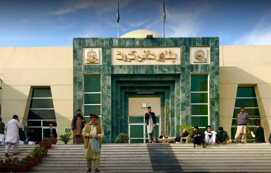پشاور ہائی کورٹ کا اہم فیصلہ،سینئر صحافی محمود جان کا امریکہ کے خلاف 2 کروڑ ڈالر ہرجانے کا مقدمہ بحال