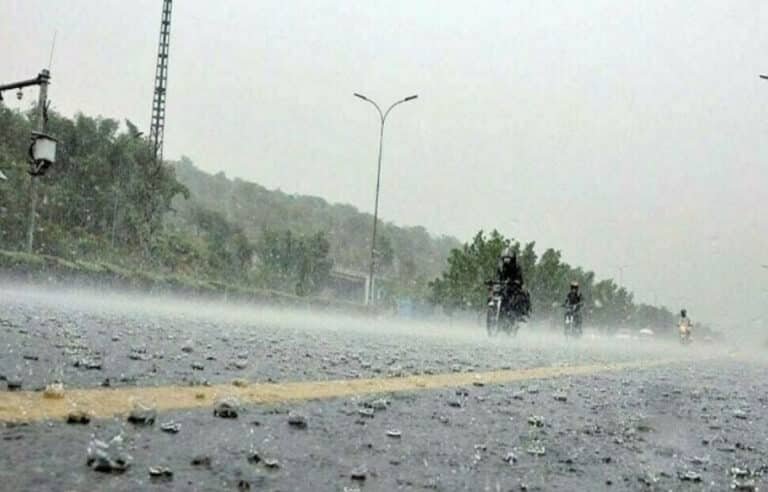 خیبرپختونخوا میں موسم مزید بھیگنے کو تیار،موسلادھار بارش کا امکان،محکمہ موسمیات نے الرٹ جاری کردیا