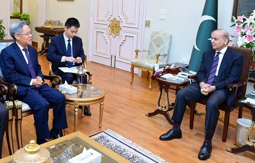 پاک چین اقتصادی راہداری کے منصوبوں کی تکمیل کیلئے پر عزم ہیں ، شہباز شریف