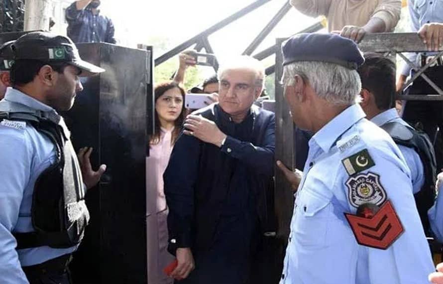 علاج مکمل، شاہ محمود قریشی کو دوبارہ کوٹ لکھپت جیل منتقل کر دیا گیا